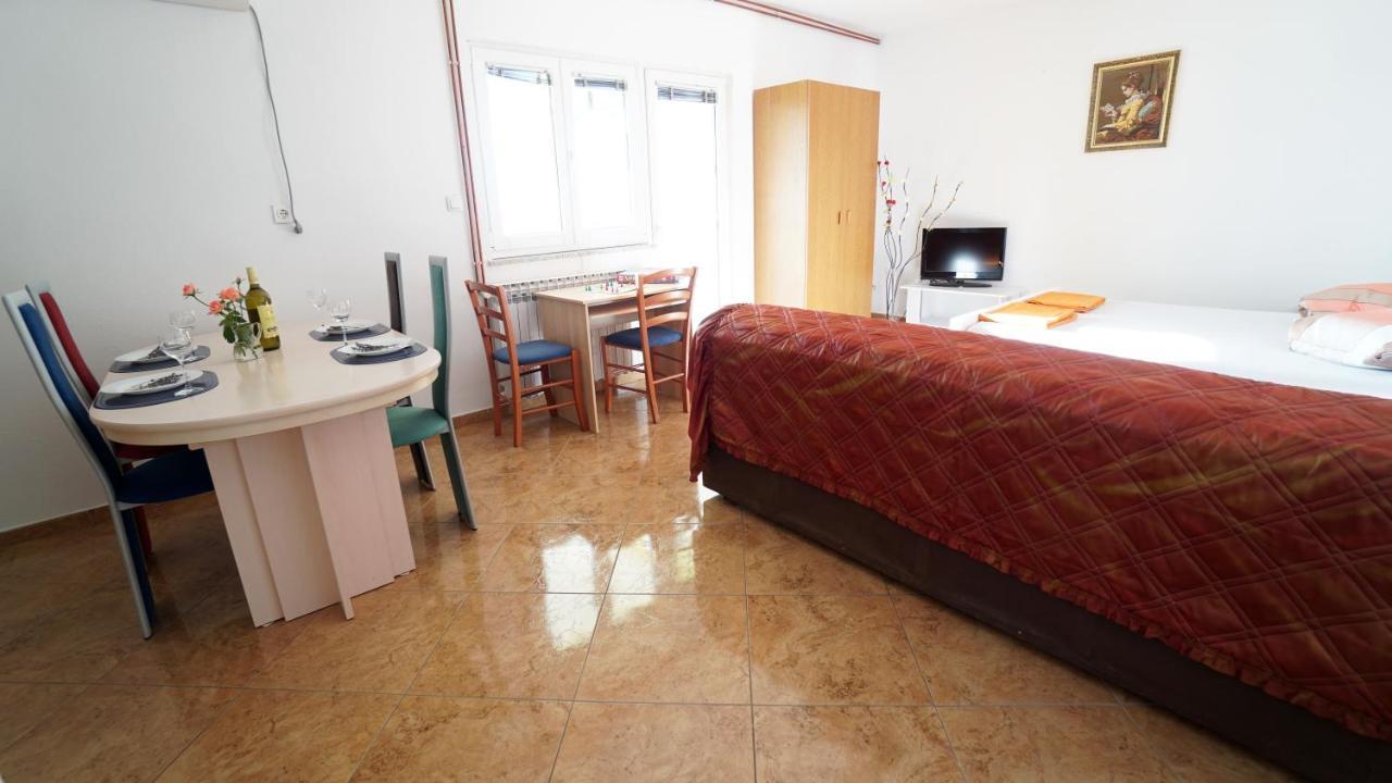 גורני קרין Apartments Kata מראה חיצוני תמונה